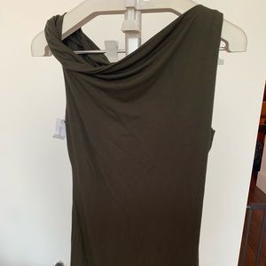 NEW (never worn with tags) olive green Aritzia Babaton jersey dress, size L
